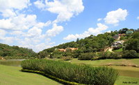 Terreno residencial com 908,40m² em loteamento planejado