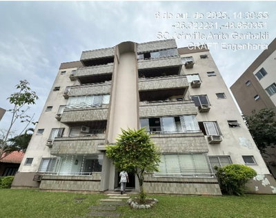Apartamento 100m² com 1 vaga em Joinville/SC