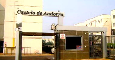 Apartamento com 2 Quartos e 1 Vaga em Campo Grande