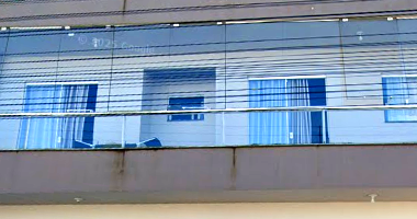 Edifício com Apartamentos e Sala Comercial em Penha/SC