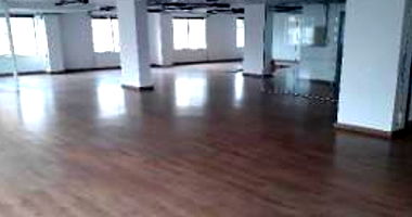 Conjunto Comercial com 5 Vagas de Garagem em Curitiba