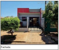 Casa com 69,84 m² em Condomínio Fechado