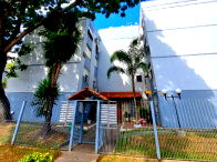 Apartamento com 3 quartos e box em Porto Alegre