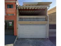 Casa ocupada com 169 m² e 2 vagas