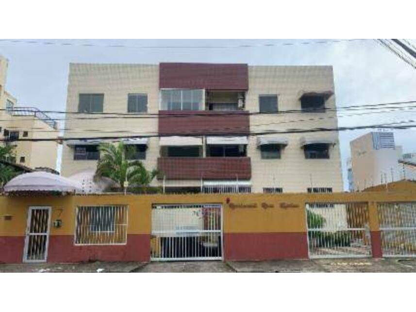 Apartamento em Leilão com 1 Vaga em Salvador