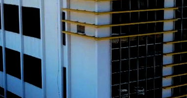 Prédio Comercial no Centro de Corumbá com Locação Garantida