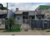 Casa em leilão com 50m² construídos e 148m² de terreno em Fazenda Rio Grande/PR