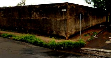 Terreno de Esquina com 325 m² em Uberaba/MG