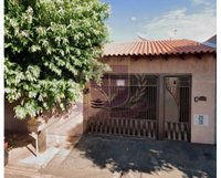 Casa com 2 Dormitórios e 3 Vagas em Três Fronteiras