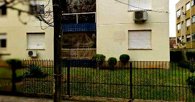 Apartamento padrão com 2 quartos e 1 banheiro, 72,7m² construídos, ocupado