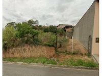 Terreno de 330,50 m² em leilão