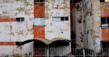 Apartamento com 1 quarto e 1 banheiro, 61 m², ocupado