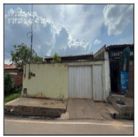 Casa com 2 quartos em Demerval Lobão-PI