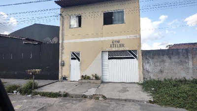 Casa com 2 Quartos e 2 Banheiros em Feira de Santana