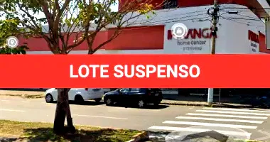 Loja com 3 salas e 3 banheiros desocupada em Campos dos Goytacazes/RJ