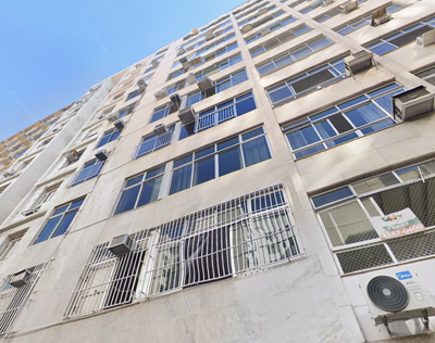 Cobertura duplex com 3 quartos e 4 banheiros, 206 m²
