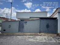 Casa com 2 Quartos e 1 Vaga em Três Corações/MG