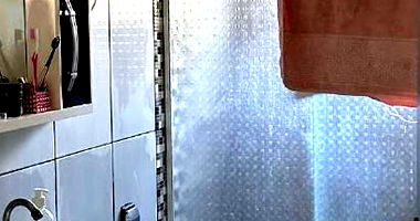 Casa com 2 quartos, 1 suíte, 1 banheiro, 183m² construída, edícula e vaga