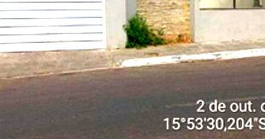 Casa Residencial com 5 Quartos e 4 Banheiros no Centro