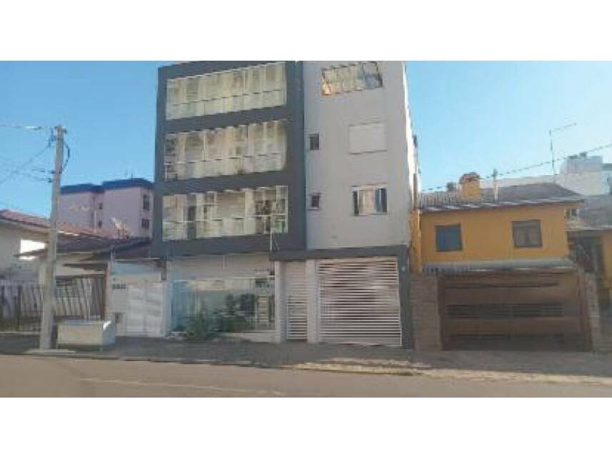 Apartamento com 1 vaga de garagem, 114m²