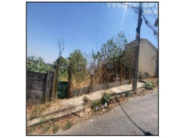 Terreno com 408m² em Betim/MG