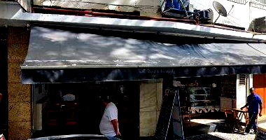 Sala comercial de 35m² desocupada com boa localização