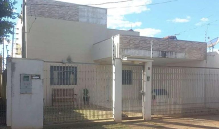 Casa Residencial 250m² Ocupada com 3 Quartos e 2 Banheiros