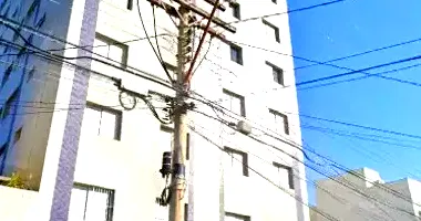 Apartamento 2º andar com 1 vaga, 81m² útil, ocupado