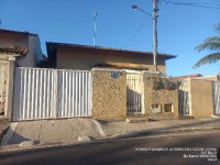 Casa com 3 quartos em Rio Bonito/RJ