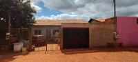 Casa com 2 Quartos e Área Privativa em São João D'Aliança