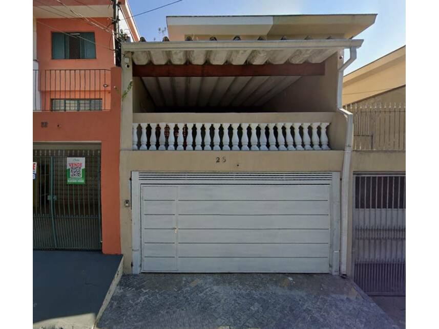 Casa de alto padrão com 169m² em São Paulo - Leilão Santander