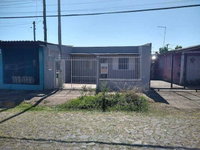 Casa térrea 2 dorms, 1 banho, 240m² terreno em Feitoria