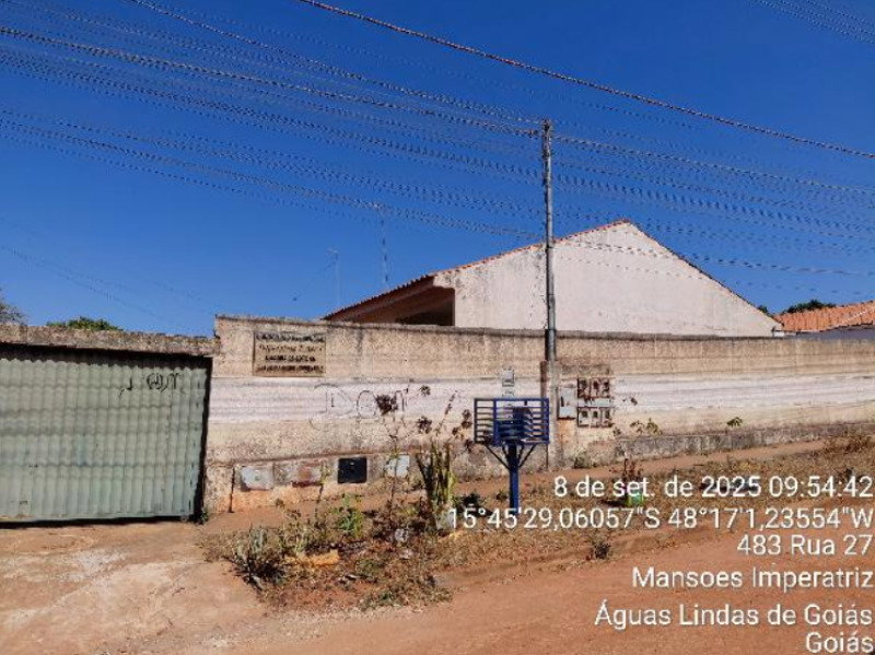 Casa com 2 Quartos em Águas Lindas de Goiás