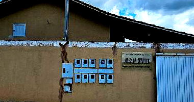 Casa com 2 quartos, varanda e 69,78m²