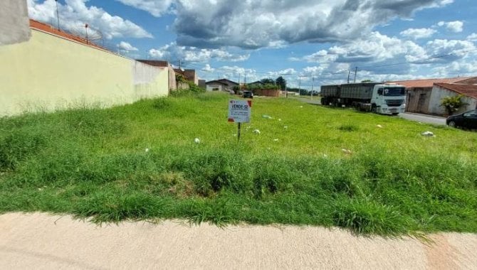Lote com 250 m² de Área Total