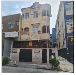 Apartamento com 2 quartos, 64m²