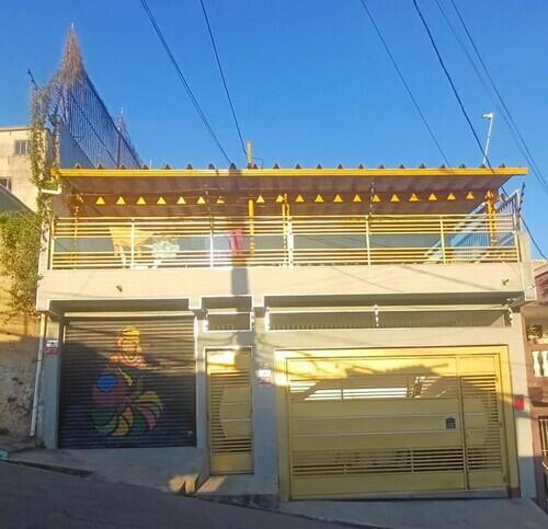 Casa com 2 Quartos e 259m² no Jardim Peri -