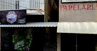 Terreno com casa inacabada 5 cômodos e garagem, 125m²