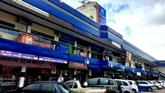 Loja Comercial em Shopping com 32.70m²