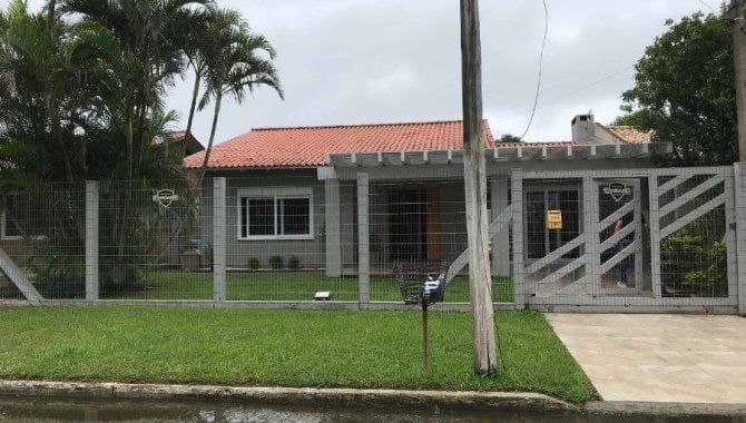 Casa com 3 quartos em Imbé - RS