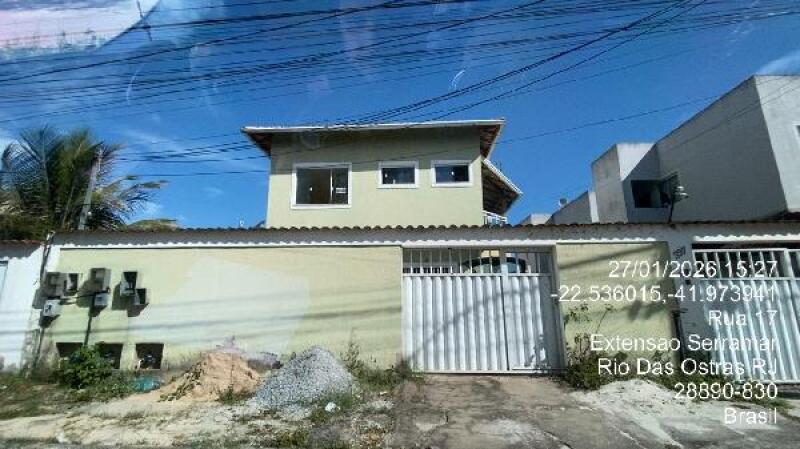 Casa em Rio das Ostras/RJ com 2 quartos e 392m² de terreno