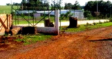 Imóvel Comercial com 2.250m² construídos, ocupado, ideal para investimento