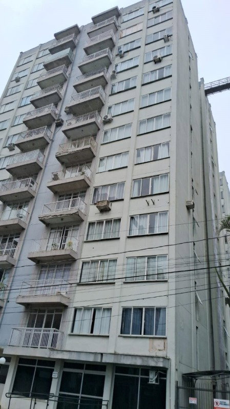 Apartamento com 2 Quartos em Joinville