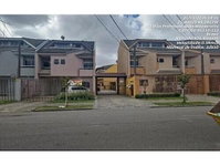 Casa condomínio Capão Raso 3 dorms 136m² ocup