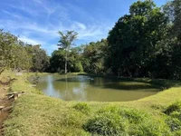 Sítio com 15,09 ha, casa e área de lazer em Trindade/GO