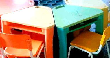Lote 015 com Mobiliário Escolar e Equipamentos em Leilão