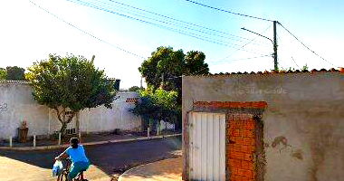 Casa com 54,15m² construída, 3 quartos, 1 banheiro, terreno 180m²
