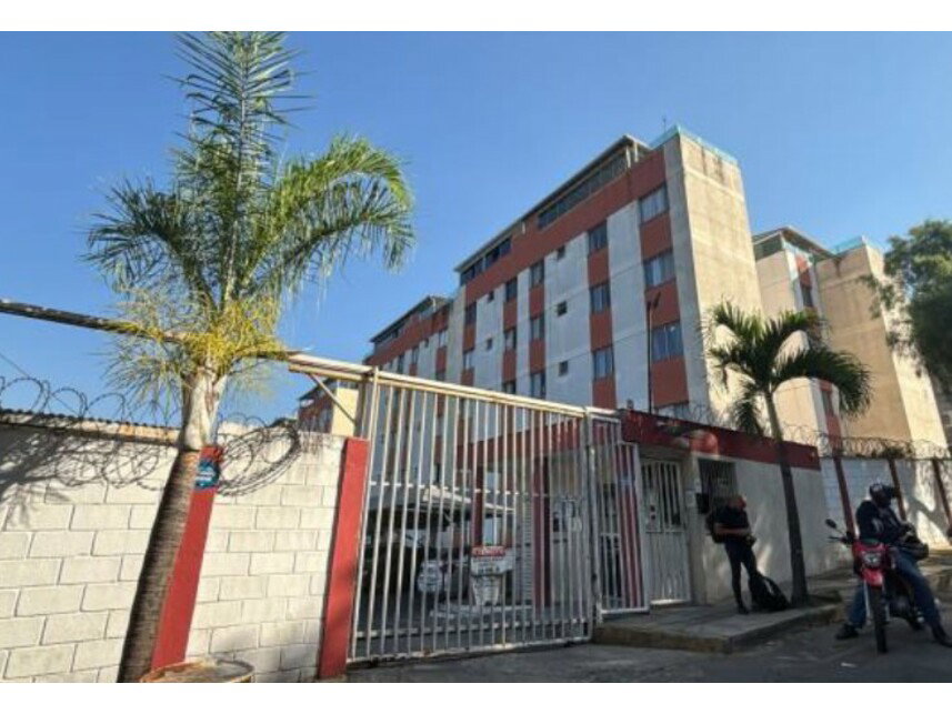 Apartamento em Leilão com 2 Quartos e 1 Banheiro em Belo Horizonte
