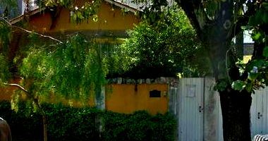 Casa com 3 quartos, 1 suíte, 2 banheiros, 1 vaga, 143,6m² construída, ocupada