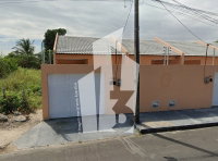 Casa com 3 quartos, 2 banheiros e 2 vagas